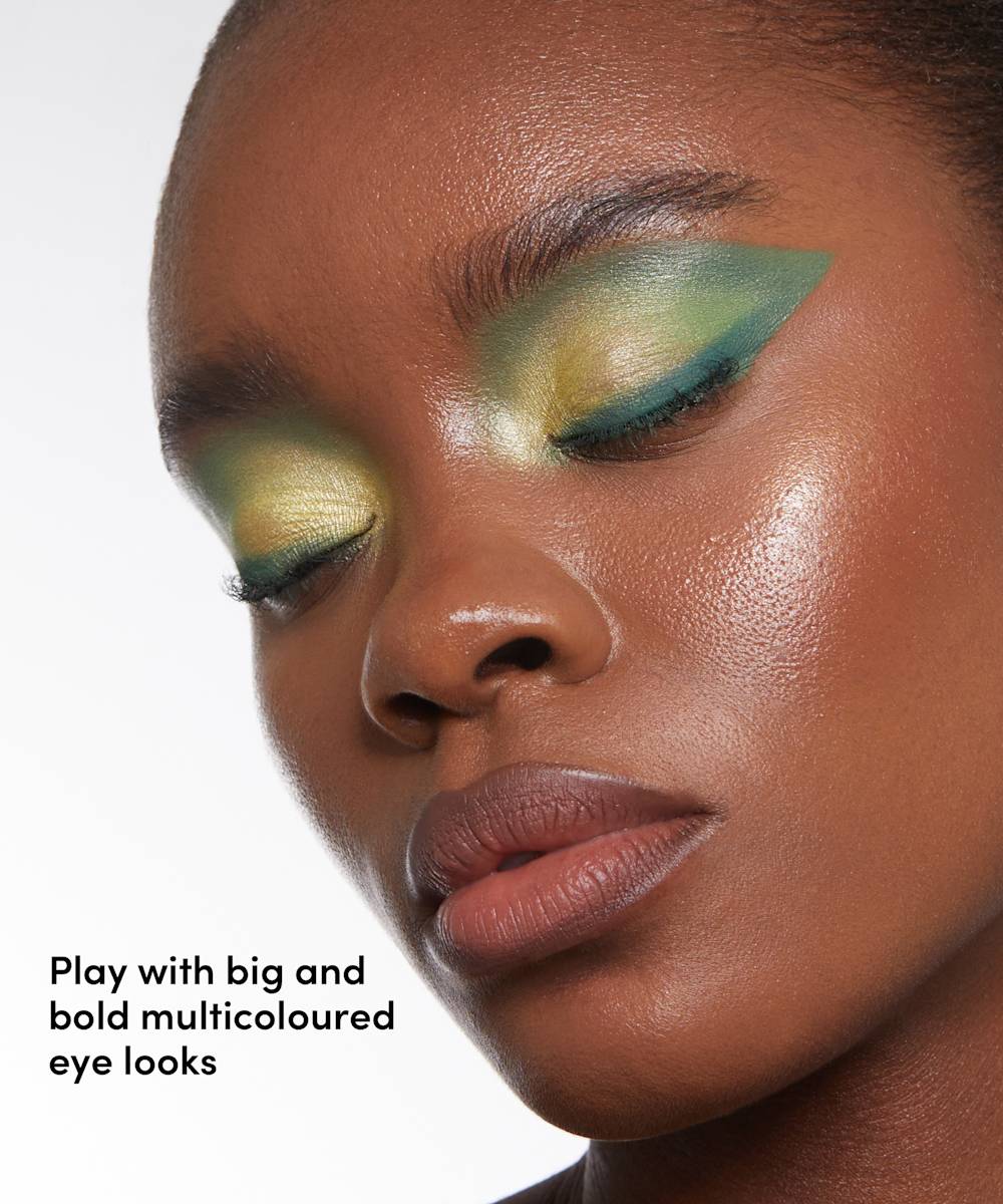 By BEAUTY BAY BRIGHT 42 COLOUR PALETTE