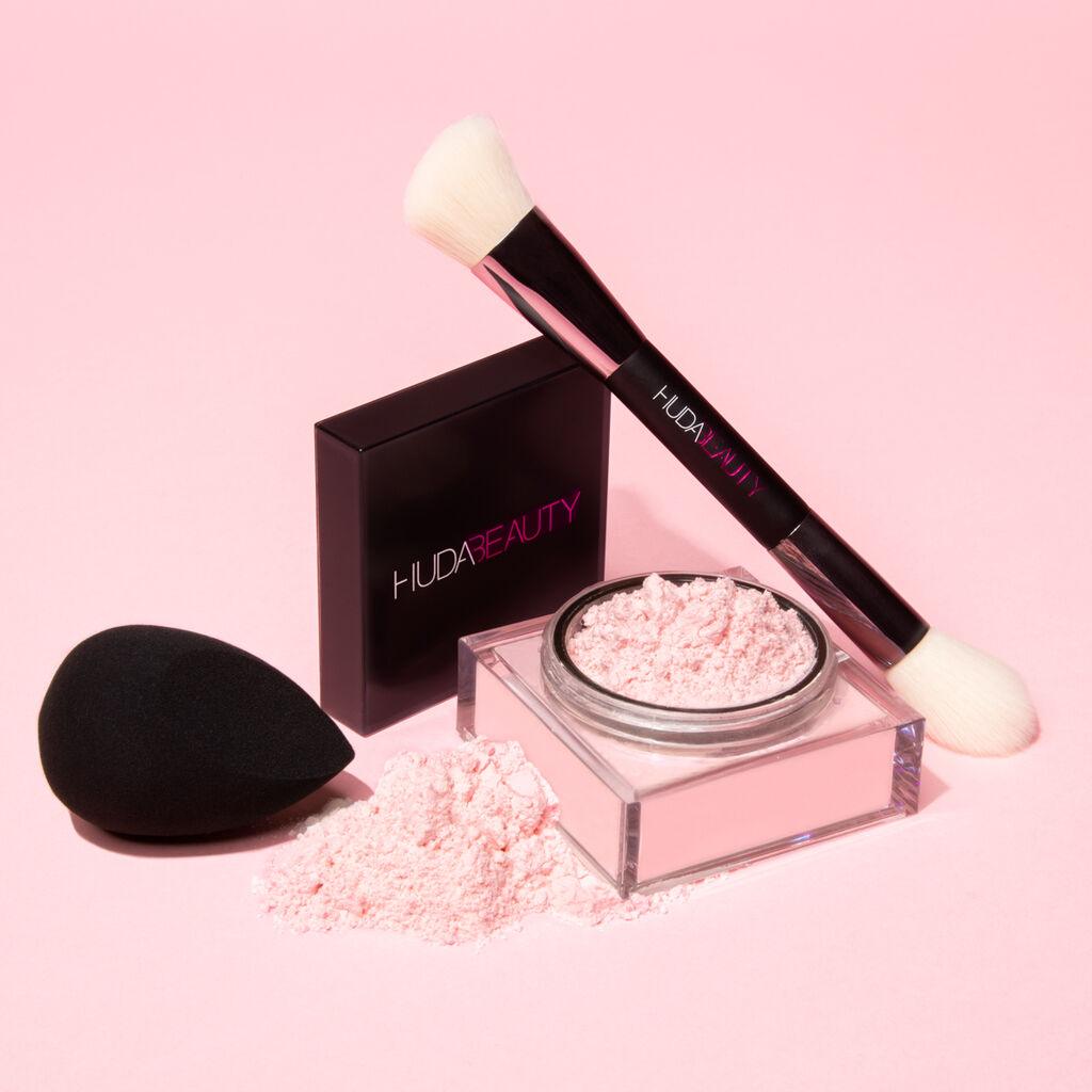 Huda Beauty Easy Bake Loose Baking & Setting Powder (Cherry Blossom )