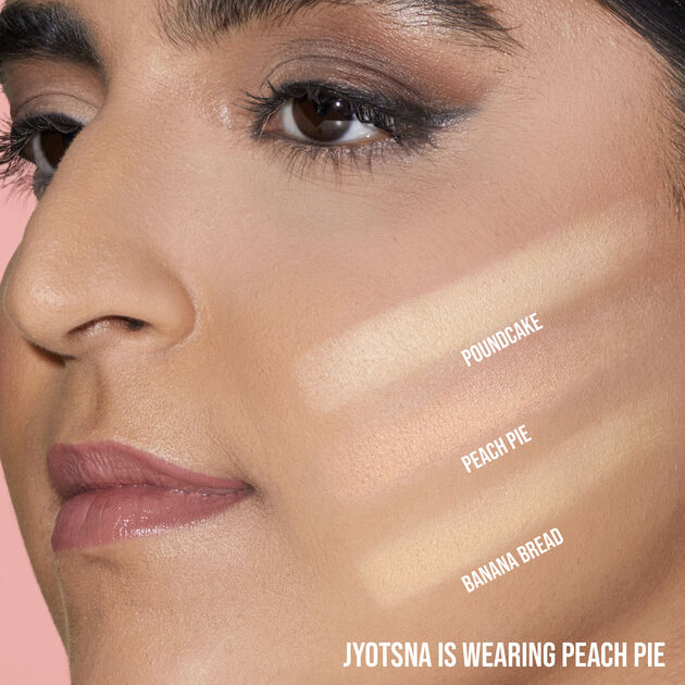 Huda Beauty Easy Bake Loose Baking & snatch (peach pie)