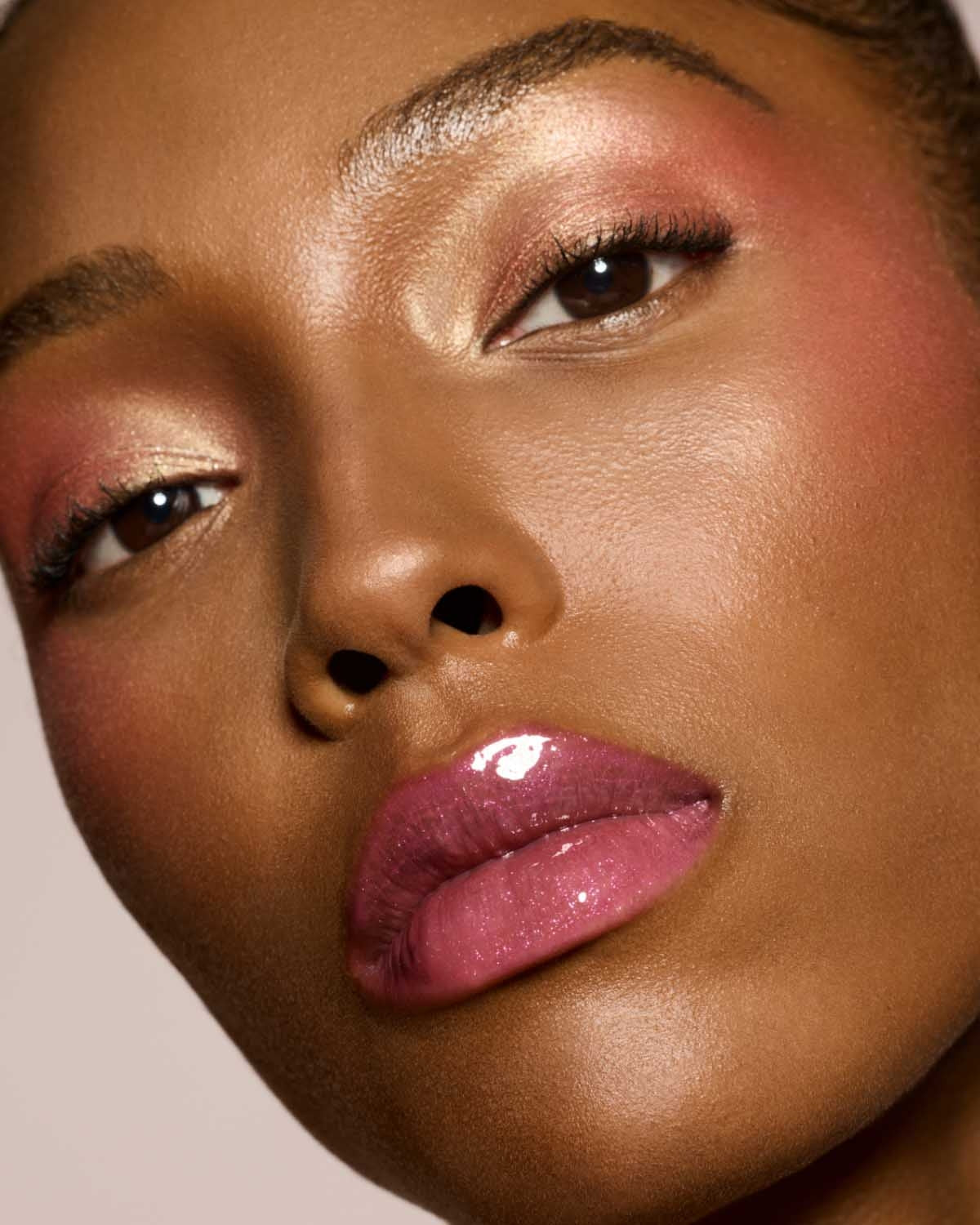 FENTY BEAUTY BY RIHANNA GLOSSBOMB UNIVERSAL LIP LUMINIZER (RIRI)