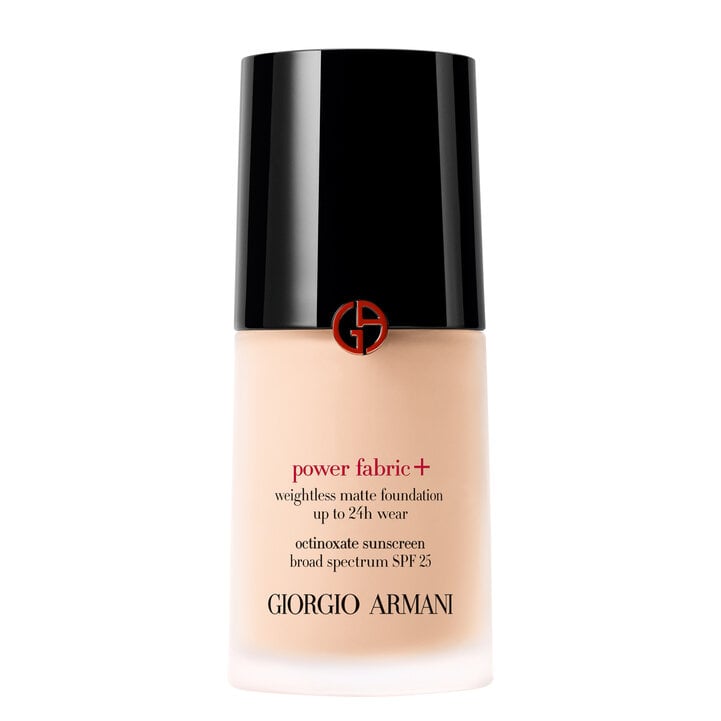 GIORGIO ARMANI POWER FABRIC + SPF 20 (3)