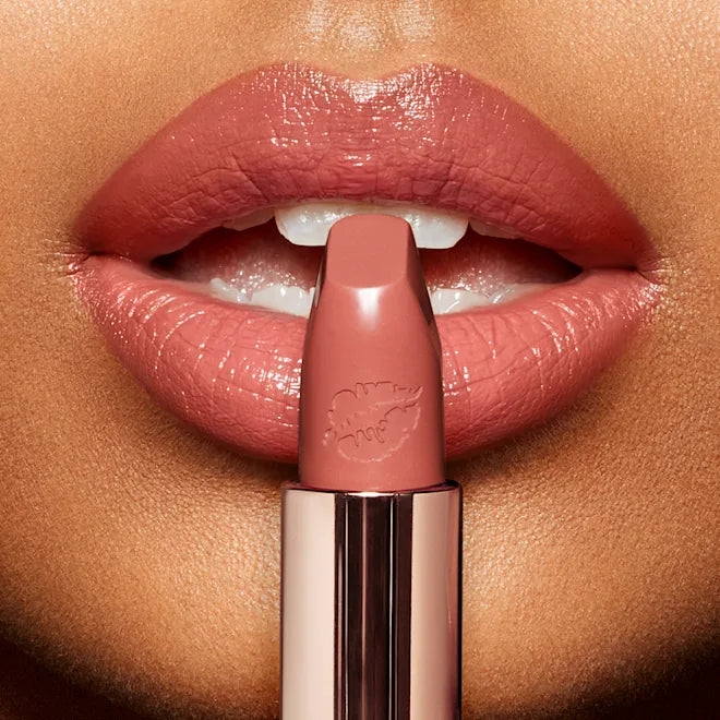 CHARLOTTE TILBURY HOT LIPS (IN LOVE WITH OLIVIA)