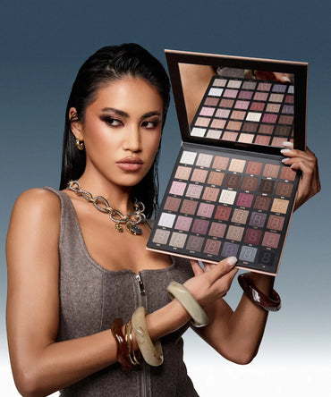 By BEAUTY BAY NEUTRAL 42 COLOUR EYESHADOW PALETTE