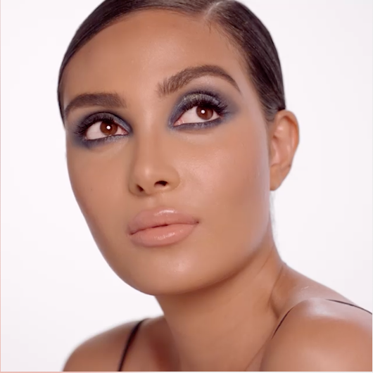 CHARLOTTE TILBURY ROCK N KOHL (MIDNIGHT BLUE)