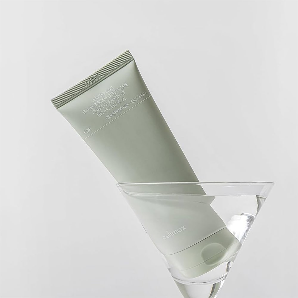 CELIMAX JIWOOGAE BAKING SODA DEEP PORE FOAM CLEANSING