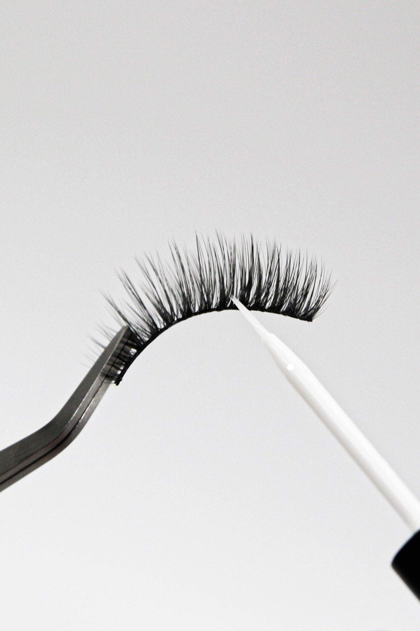 J. Cat Beauty X-Treme Grip Lash Application Helper - Br51