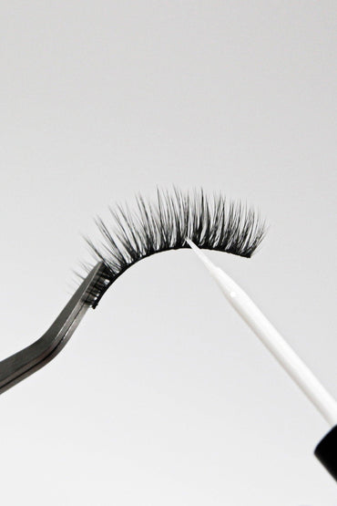 J. Cat Beauty X-Treme Grip Lash Application Helper - Br51