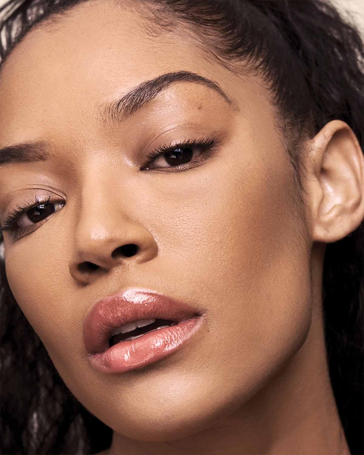 Fenty Beauty By Rihanna Pro Filt’R Soft Matte Longwear Powder Foundation (350)