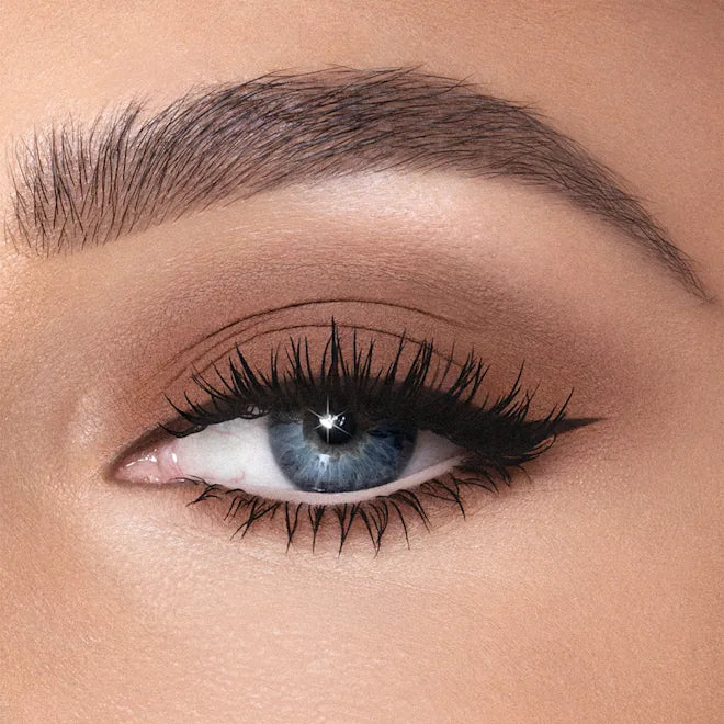 CHARLOTTE TILBURY EYES TO  MESMERISE MATTE  (NUDE CASHMERE)