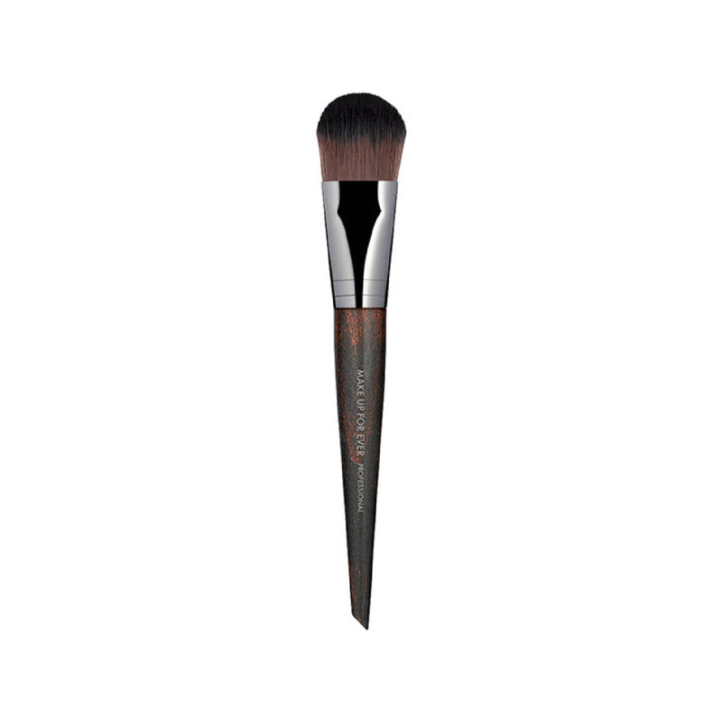 MAKEUP FOR EVER FOUNDATION BRUSH STRAIGHT (106)