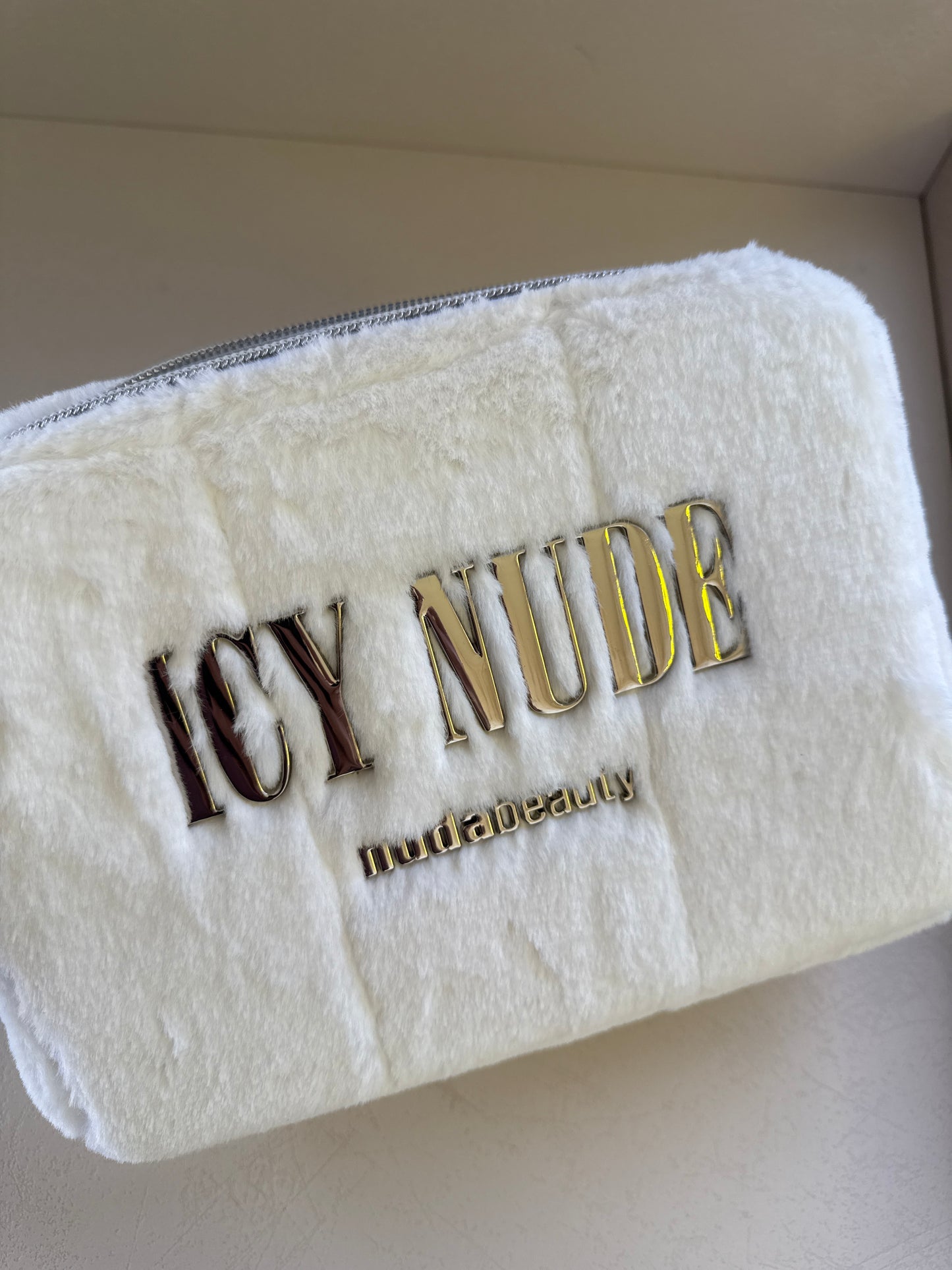 HUDA BEAUTY ICY NUDE MAKEUP BAG