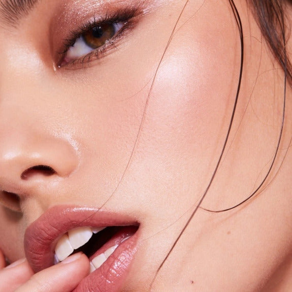 Sephora Glossed Lip Gloss (Busy 100)