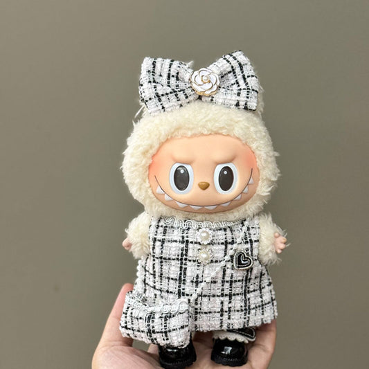 LABUBU CLOTHES AS PICTURE BLACK AND WHITE