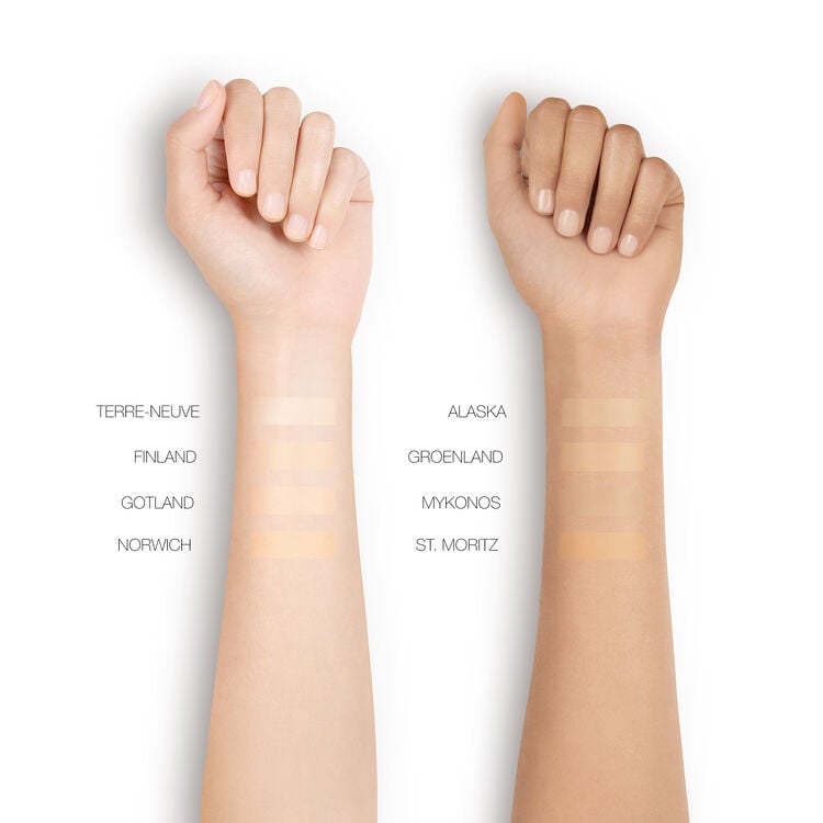 NARS COSMETICS PURE RADIANT TINTED MOISTURIZER (LIGHT 1 FINLAND)