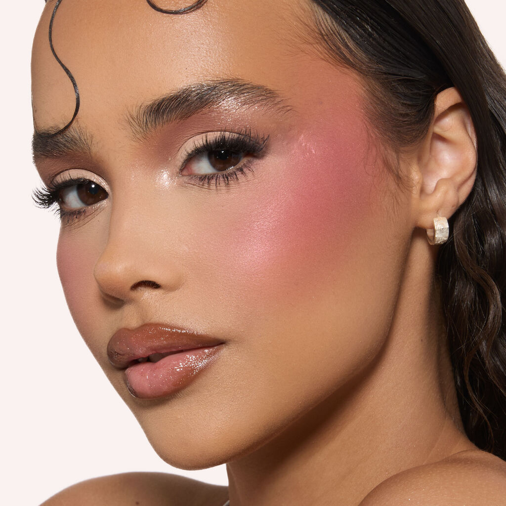 HUDA BEAUTY BLUSH FILTER BLURRING BLUSHIGHLTERS PALETTE (ROSE BERRY)