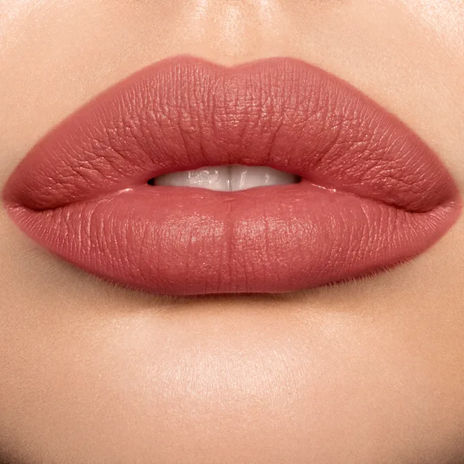 CHARLOTTE TILBURY LOOK OF LOVE LIPSTICK MATTE REVOLUTION  (MRS KISSES)