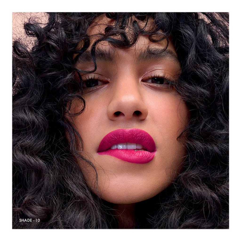SEPHORA MATTE VELVET LIPSTICK ( 09 WATCH ME)