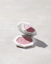 FENTY BEAUTY  KILLAWATT FREESTYLE HIGHLIGHTER (wattabrat)