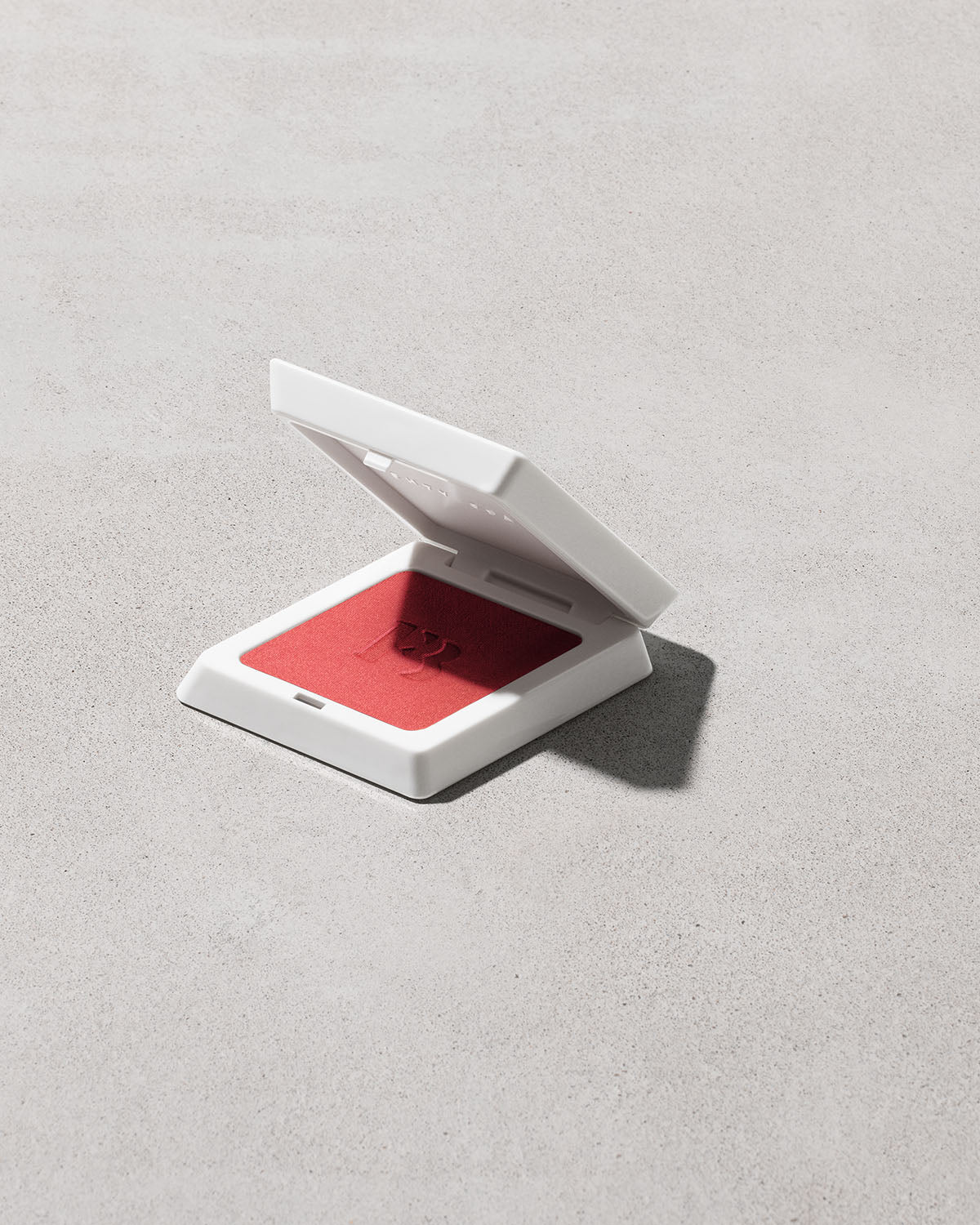 FENTY BEAUTY CHEEKS SUEDE WATERPROOF POWDER BLUSH (lolly poppy)