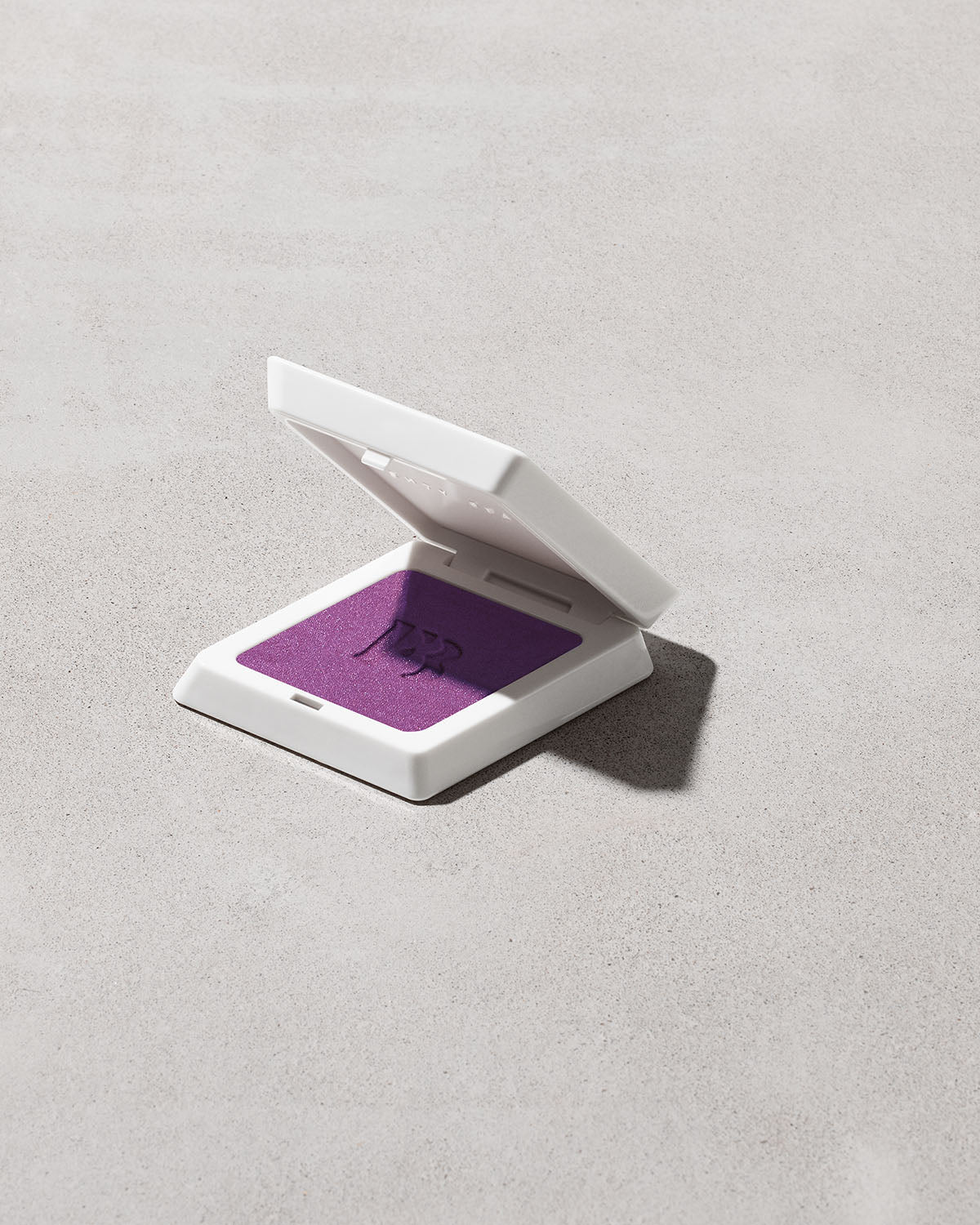 FENTY BEAUTY CHEEKS SUEDE WATERPROOF POWDER BLUSH (DRAMA CLASS)