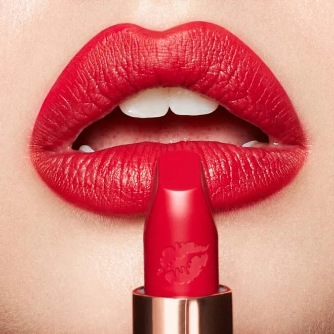 CHARLOTTE TILBURY HOT LIPS (PATSY RED)