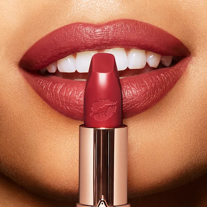 CHARLOTTE TILBURY HOT LIPS (VIVA LA VERGARA)