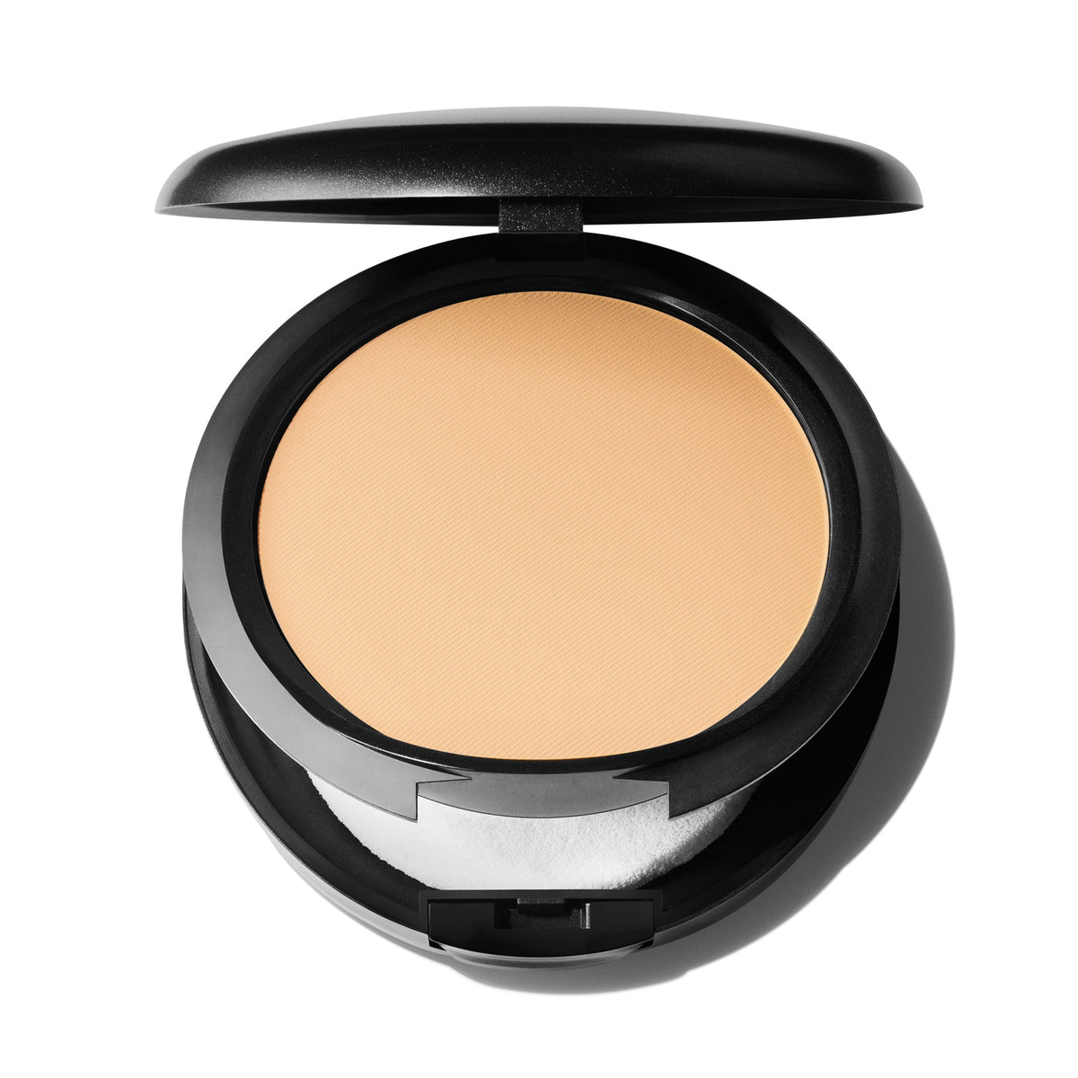 Mac Cosmetics Studio Fix Powder Plus Foundation (Nc 15)  OLD FORMULA