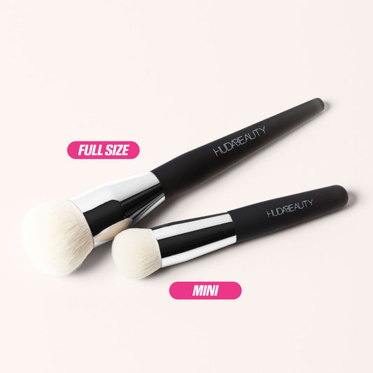 Huda Beauty Easy Blur Foundation Brush mini