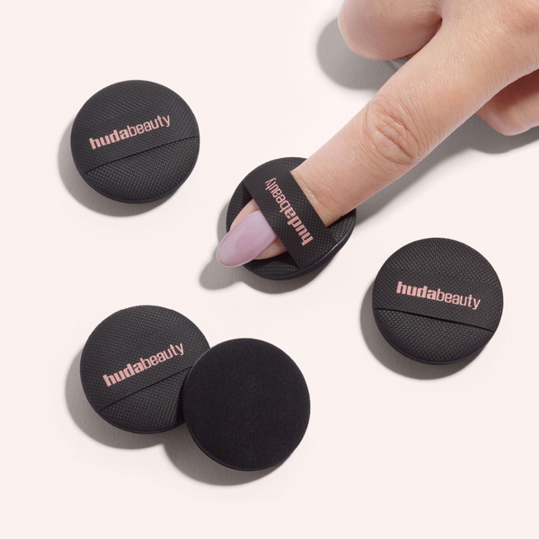 HUDA BEAUTY  BABY BAKE MINI EASY BAKE SPONGE SET