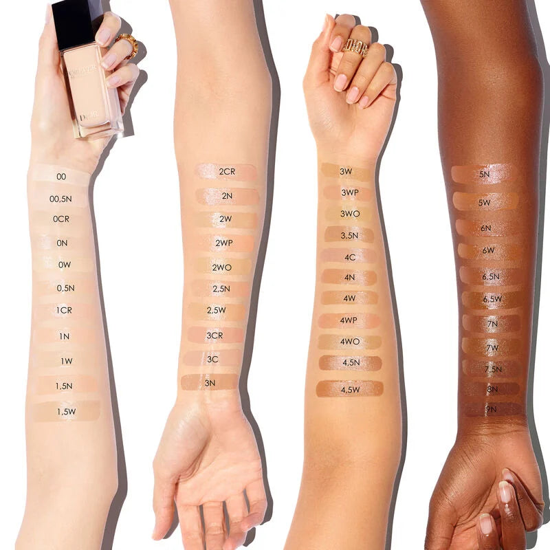 CHRISTIAN DIOR FOREVER SKIN GLOW  (2W0)