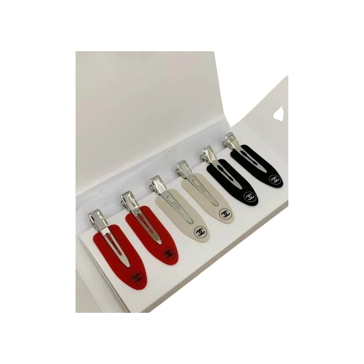 CHANEL Hair Accesories Clips