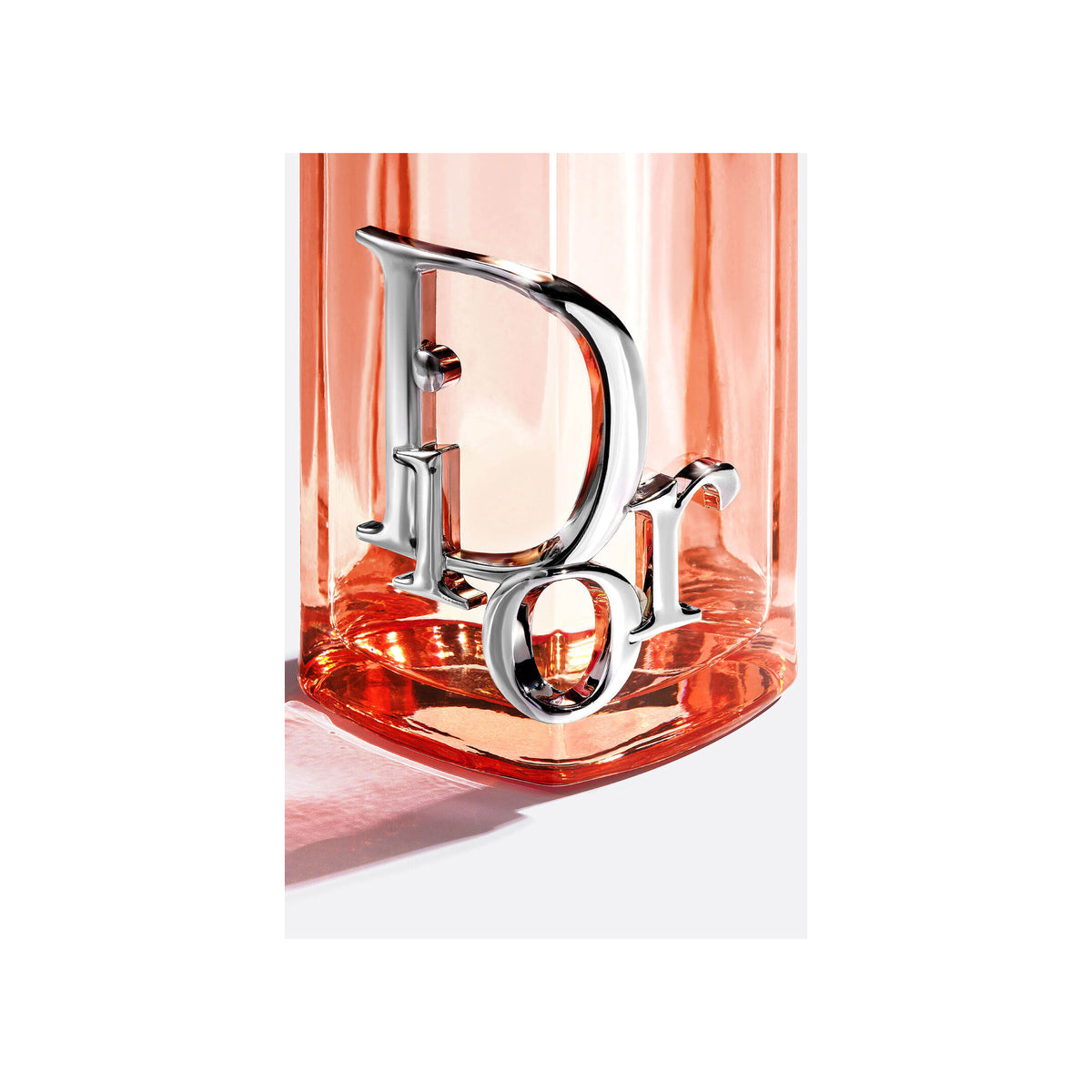 CHRISTIAN DIOR Addict Peachy Glow Eau de Parfum — view 2