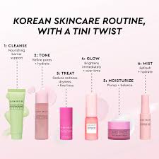 Glow Recipe  Glowtinis Mini Skincare Set