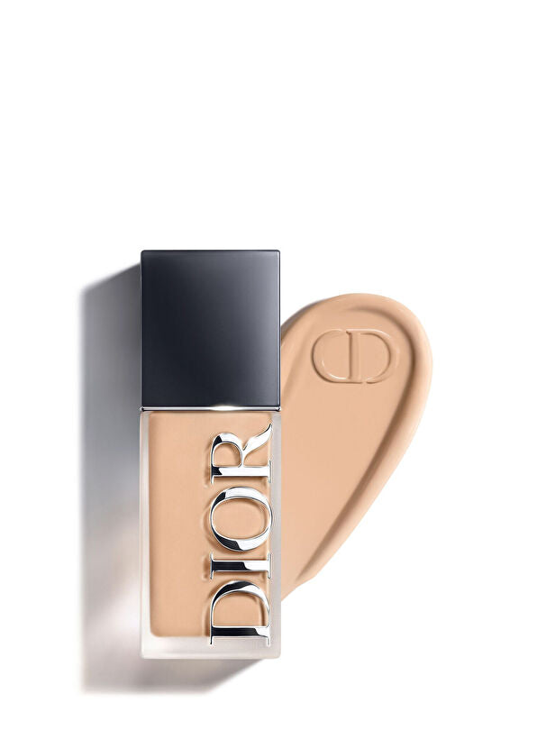 CHRISTIAN DIOR FOREVER SKIN GLOW 24H WEAR FOUNDATION (2.5W)