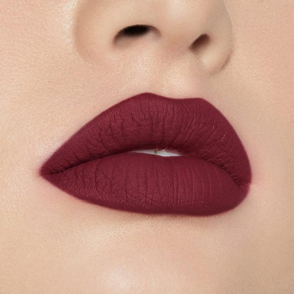 Kylie Cosmetics Matt Lip Kit Comfortable + 8-Hour Wear (Hollyberry)