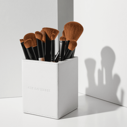 OTIS BATTERBEE LONDON 12 PIECES MAKEUP BRUSH SET