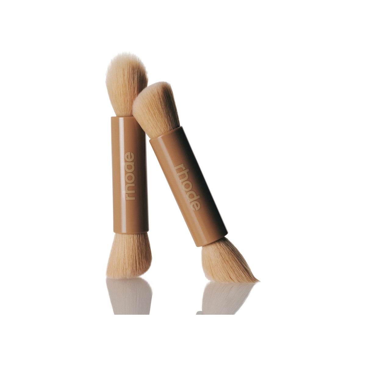RHODE RHODE POCKET BRUSH DOUBLE ENDED MAKEUP BRUSH