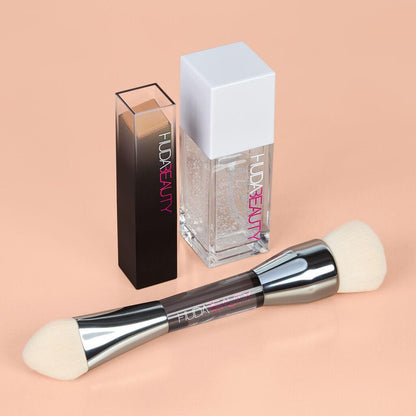 Huda Beauty Build And Buff Double Ended Foundation Brush